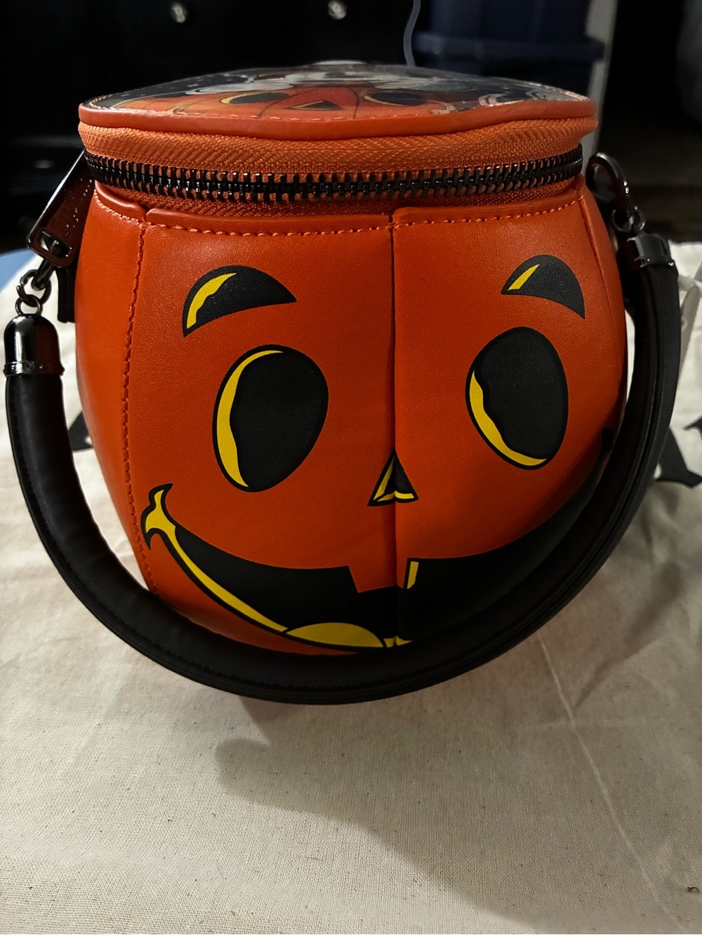 Mickie/Minnie Pumpkin Loungefly